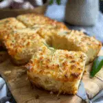Keto Garlic Cheese Bread